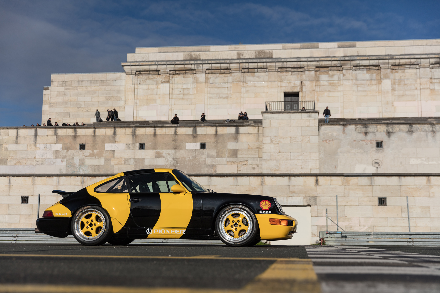 Porsche-964-Cup-01